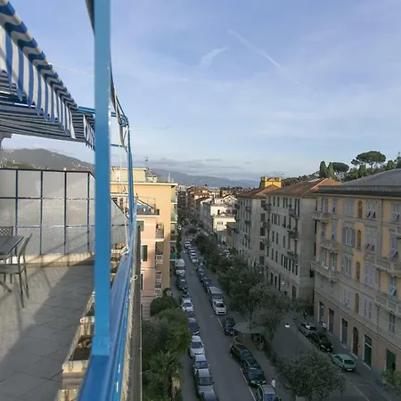 Apartament Attico In Centro - Blue House *